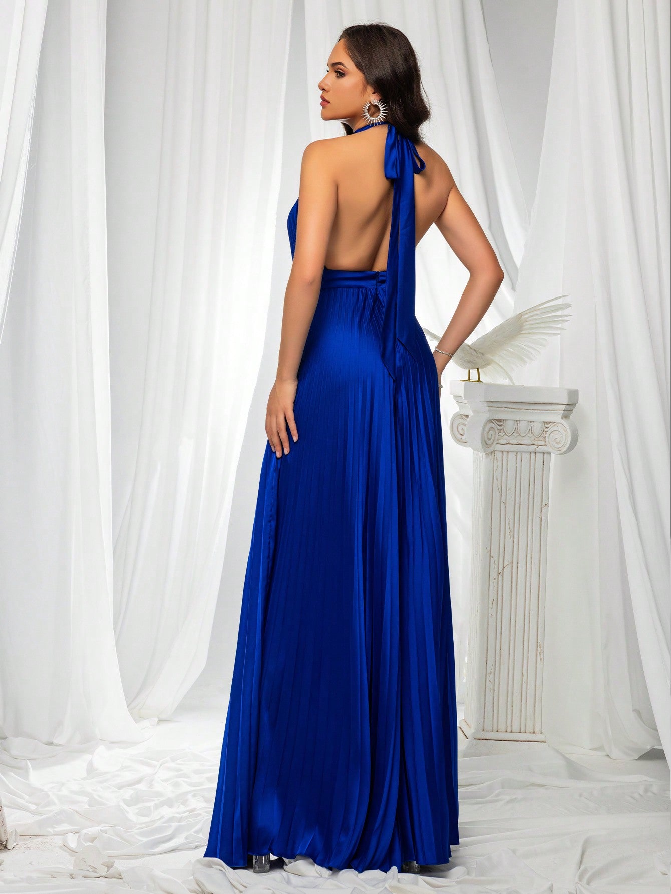 Evening wear