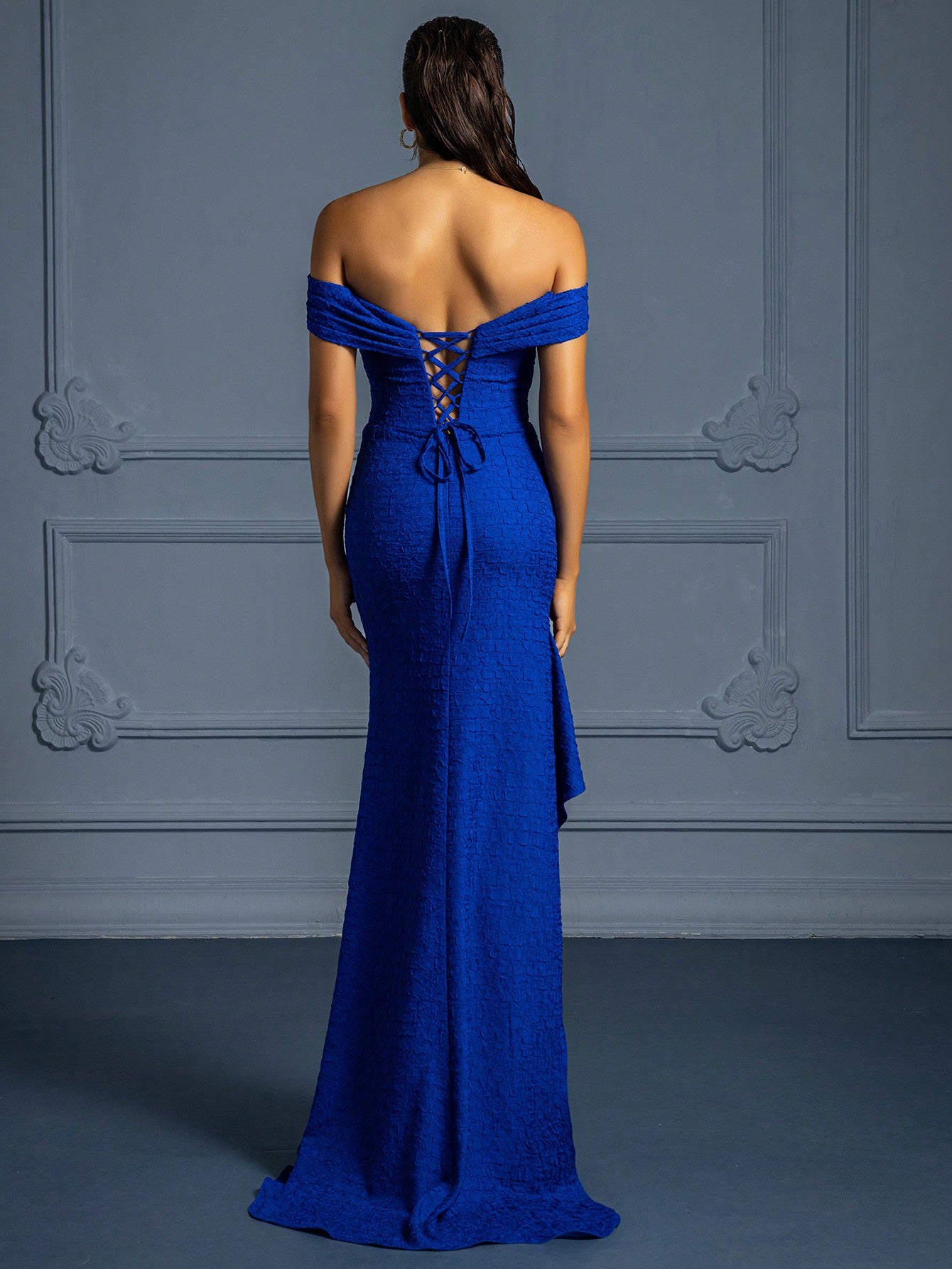 Evening wear
